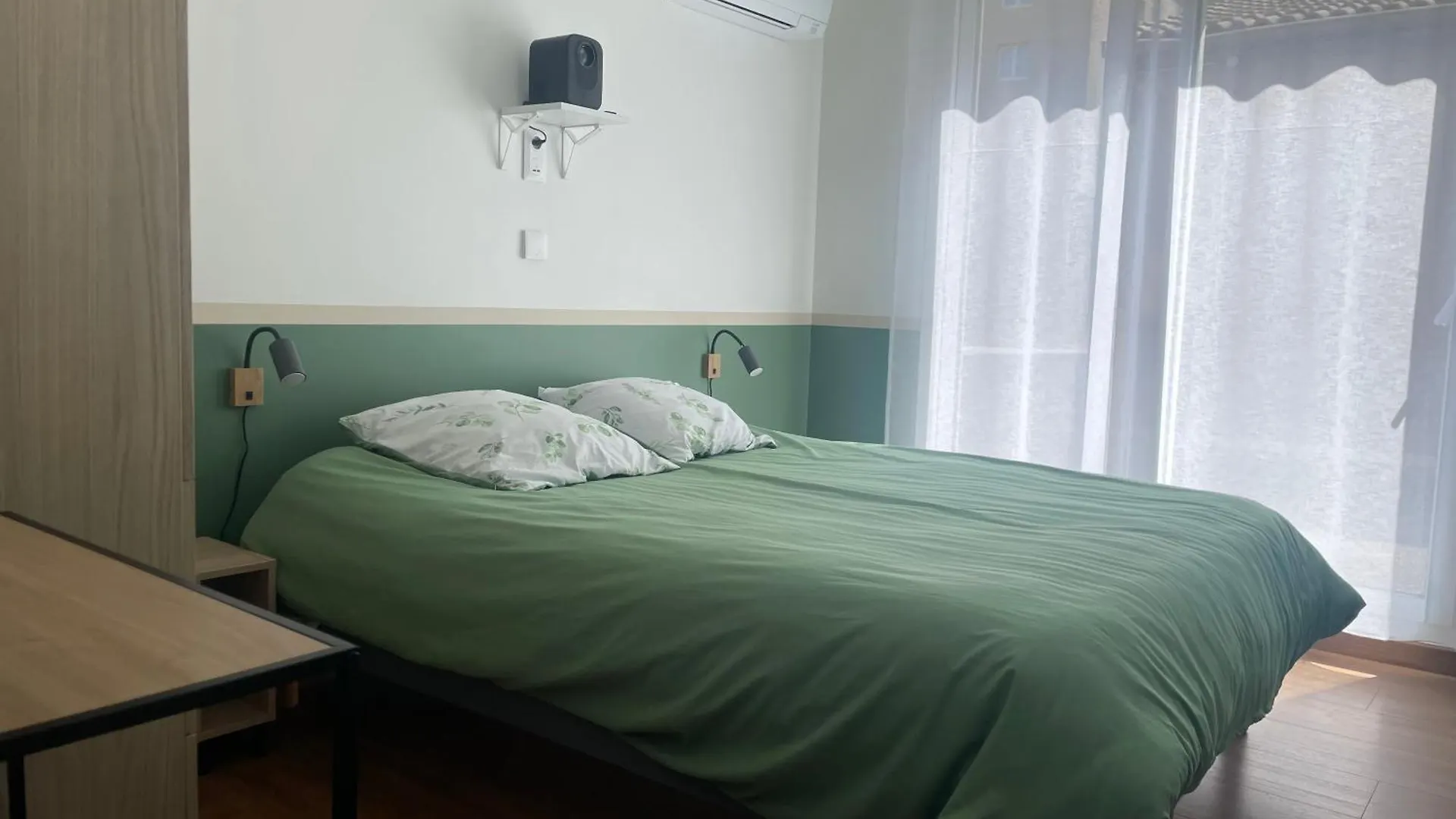 Au Coeur De Valence - Parking Gratuit Apartment 0*, Valence (Drome) France